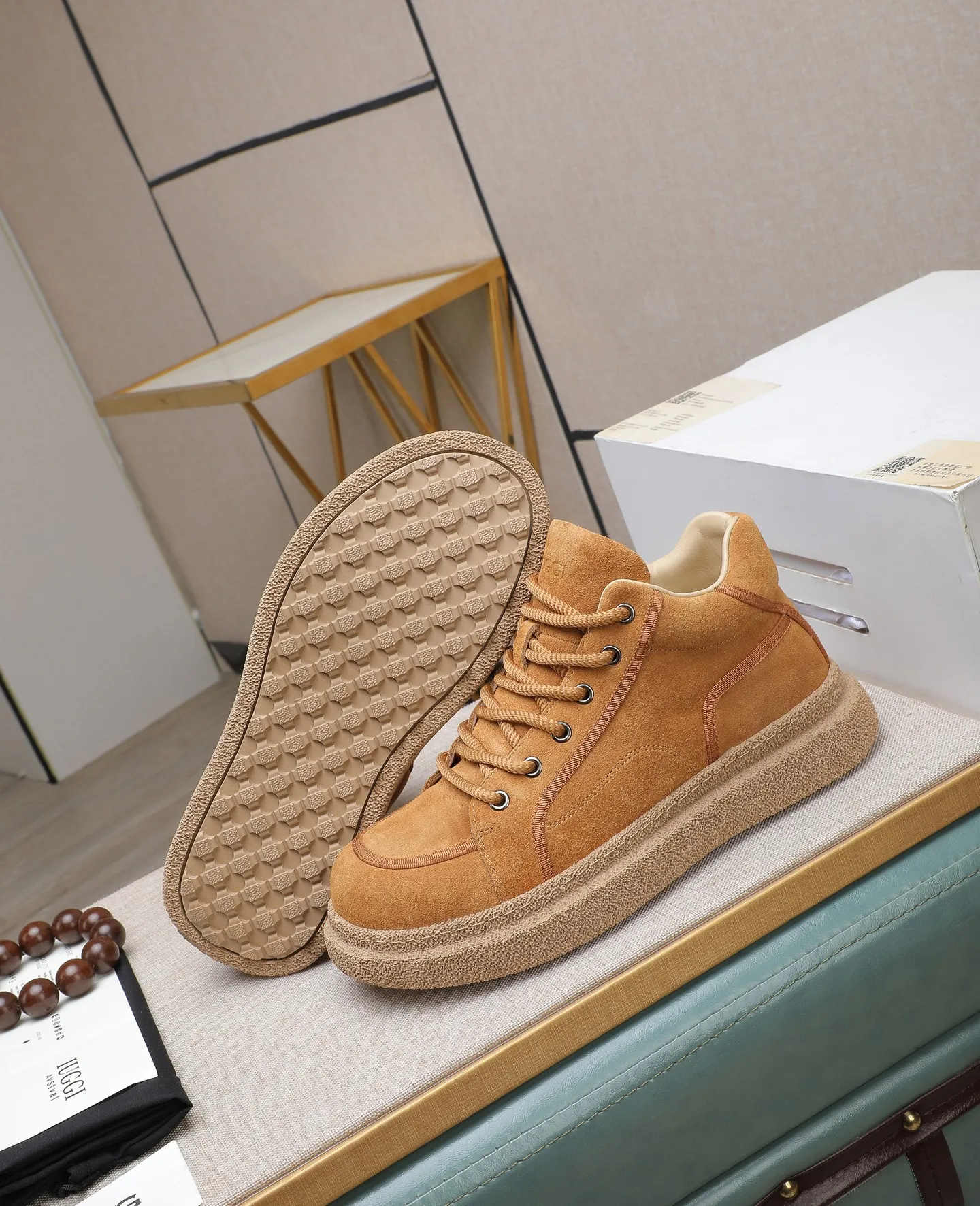 Men's shoes 💰600 IUGGI new retro presbyopia men's shoes, casual and versatile, full of high-end sense, fashionable, luxury and personalized style, joint style, retro presbyopia factor, full of handsome style, first layer suede cowhide, wool lining, rubber outsole, light and non-slip size: 39-44
